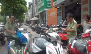 Phát hiện nhiều xe máy 70cc ‘đội lốt’ 50cc