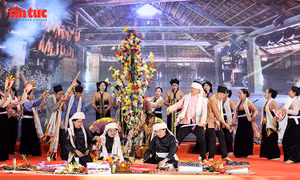 Nghệ nhân ưu tú Đinh Quang Chưởng, “người giữ hồn” cho dân ca Mường 