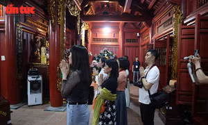 Đêm Nghĩa Lĩnh huyền ảo, trải nghiệm khác biệt tại Đền Hùng