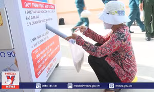 Cây 'ATM gạo' nghĩa tình quân dân