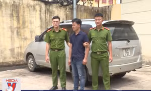 Bắt đối tượng vận chuyển pháo nổ