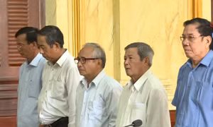 Nguyên Tổng Giám đốc Tập đoàn Cao su Việt Nam lĩnh án 4 năm tù