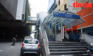 Hình ảnh 'nhếch nhác' ở những nhà ga tuyến Metro Nhổn - Ga Hà Nội