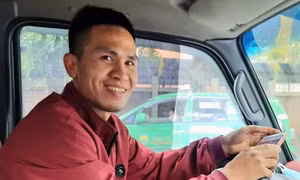 'Người hùng' nói gì sau khi cứu cháu bé rơi từ tầng 13 chung cư