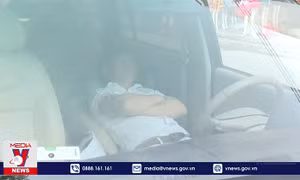 Cảnh báo ngạt khí do bật điều hòa ngủ trong ô tô