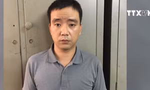 Khởi tố kẻ dâm ô bé gái ở Hà Nội
