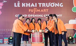 Khai trương siêu thị đầu tiên tại Việt Nam mang tên FujiMart