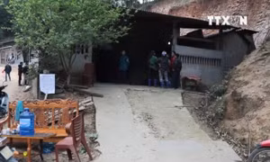 Dùng súng săn tự chế truy sát người tại Bắc Kạn