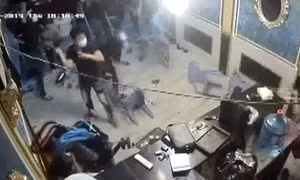 Bắt nhóm giang hồ đập phá nhà hàng trung tâm Thành phố Hồ Chí Minh