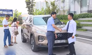 Giảm lệ phí trước bạ, người mua ô tô tăng