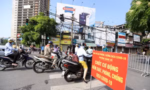 Hà Nội lập thêm nhiều chốt nội thành ngăn chặn dịch COVID-19