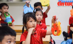 ‘Vui tết trung thu cùng gấu mặt trăng’
