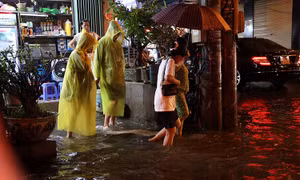 Thời tiết ngày 18/6: Bắc Bộ, Tây Nguyên và Nam Bộ có mưa rào và dông