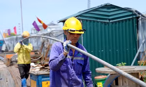 Thời tiết ngày 27/5: Bắc Bộ, Trung Bộ tiếp tục nắng nóng gay gắt, chiều tối mưa dông cục bộ