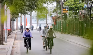Thời tiết ngày 22/3: Bắc Bộ có mưa rào rải rác, miền Đông Nam Bộ có nơi nắng nóng