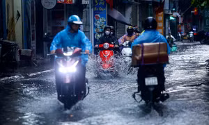 Thời tiết ngày 30/8: Mưa dông diện rộng ở Trung Bộ, Tây Nguyên và Nam Bộ