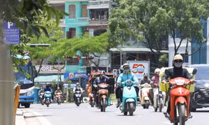 Thời tiết ngày 6/4: Nắng nóng gia tăng trong cả nước, chiều tối có mưa dông cục bộ