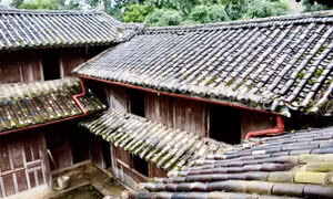 'Nóng' thu hồi sổ đỏ dinh thự 'vua Mèo', lần thứ 3 bác sĩ Hoàng Công Lương bị thay đổi tội danh