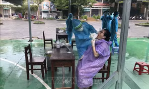 5 ngân hàng hỗ trợ Đà Nẵng 25 tỷ đồng mua sinh phẩm chẩn đoán COVID-19