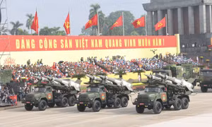 Đẹp như phim các khối khí tài diễu binh, diễu hành trên Quảng trường Ba Đình