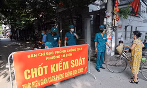 Hà Nội phải tuân thủ nghiêm giãn cách mới có thể kiểm soát tình hình dịch COVID-19