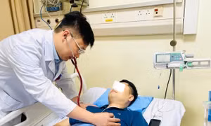 Cứu sống ca bệnh xuất huyết, giảm tiểu cầu hiếm gặp 