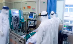 Hà Nội đã huy động 3 bệnh viện để tiếp nhận các ca F0