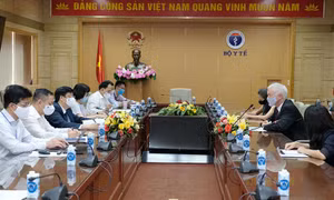 Thuỵ Sĩ cam kết đẩy nhanh việc đưa 5 triệu liều vaccine Moderna về Việt Nam