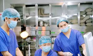 Mẹ mang gene bệnh nhược cơ Duchenne vẫn sinh con khỏe mạnh nhờ kỹ thuật sàng lọc di truyền