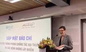 Lo ngại trẻ em rơi vào ‘bẫy’ thuốc lá điện tử