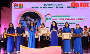 Tuyên dương những ‘đoá hoa thơm’ hiếu thảo trong mùa Vu lan 