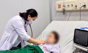 Thai phụ mắc bệnh lao nguy kịch vì tổn thương phổi nặng