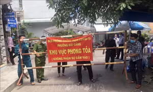 Đình chỉ công tác bí thư và chủ tịch phường ở Quy Nhơn vì để dịch COVID-19 lây lan