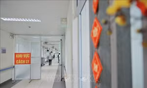 Biến thể mới 've sầu' COVID-19 có nguy hiểm với trẻ?