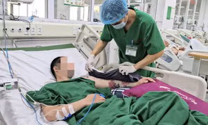 Ghi nhận ca mắc sốt xuất huyết biến chứng hiếm gặp 