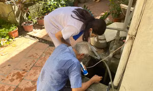 Tăng vọt số ca mắc sốt xuất huyết tại Hà Nội