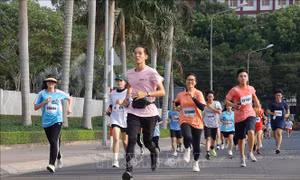 Làm gì để đảm bảo an toàn sức khỏe khi tham gia chạy bộ?