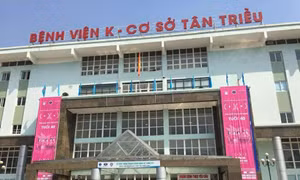 Cảnh giác với thuốc chữa ung thư do các nhà 'hảo tâm' bán ở cổng Bệnh viện K