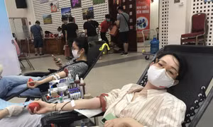 Những đơn vị máu yêu thương giữa mùa dịch COVID-19