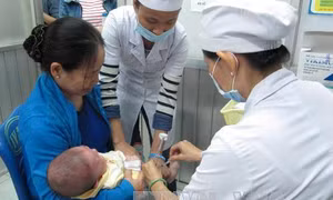 Sử dụng thêm vắc-xin 5 trong 1 của Ấn Độ trong tiêm chủng mở rộng