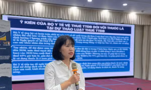 Giá thuốc lá quá rẻ, trả giá 'đắt' cho bệnh tật