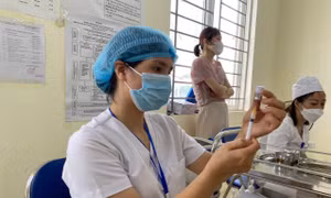 Bộ Y tế thông tin về tình trạng thiếu vaccine tiêm chủng mở rộng