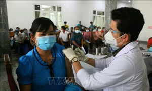 Hậu Giang: Người tiêm đủ 2 mũi vaccine ngừa COVID-19 mới được tập thể dục ngoài trời