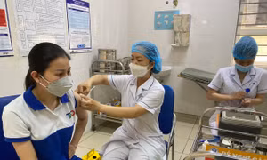 Ngày 29/4, cả nước có 1.892 ca mắc mới COVID-19