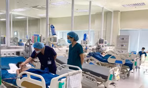 Dịch cúm B diễn biến bất thường hơn mọi năm, nặng không kém cúm A
