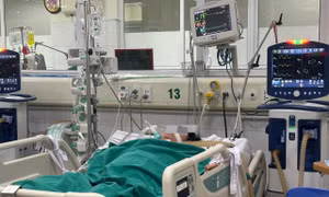Bệnh nhân sốt xuất huyết hết sốt mới vào giai đoạn nguy hiểm