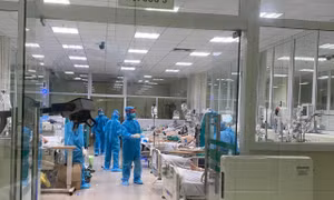 Bệnh nhân COVID-19 nặng từ Bắc Ninh chuyển lên tuyến trên đã phải chạy ECMO