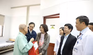 Bệnh viện Hữu nghị đảm bảo trực khám chữa bệnh, cấp cứu trong dịp Tết Nguyên đán