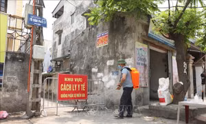Hà Nội thêm 4 ca dương tính mới liên quan đến chùm ca bệnh tại Đông Anh