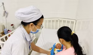 Tìm giải pháp cân bằng mức sinh